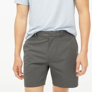 J crew tarnished metal 7" tech short